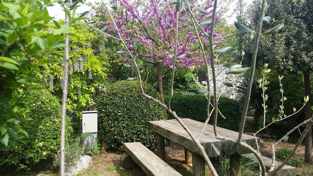 Holiday Home Arboretum Šibenik Exteriör bild